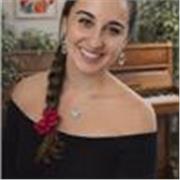 Profesora piano clásico y moderno, canto y música con 12 años de experiencia docente imparte clases
