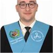 Profesor de apoyo escolar especializado en clases para niños de forma online o presencial