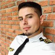 Profesor de inglés con experiencia en preparación de pruebas internacionales (KET, PET, FCE, IELTS)