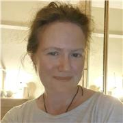 Experienced professional (legal services) offering coaching on leadership skills and development.