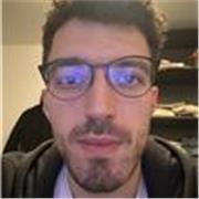 Professeur de physique enseignant au lycée et en classe prépa, j’accompagne les élèves pour le Bac et les concours du superieur