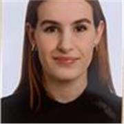 Profesora de inglés imparte clases particulares a niños de todas las edades