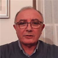 Docente di filosofia con esperienza lavorativa in informatica e ripetizioni in matematica