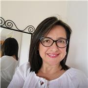 Soy periodista y frezco clases de español dinámicas, efectivas y, sobre todo, generando confianza.