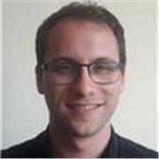 Profesor de inglés bilingue (medio irlandes, medio español) graduado en Estudios Ingleses, con titulacion academica.