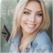 Profesora titulada y nativa en inglés. Más que 15 años de experencia 