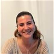 Profesora titulada en Ciencias Empresariales/ Administración de Empresas con experiencia en apoyo escolar para todas las edades.