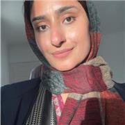 Im patients and friendly tutor helping student improve english