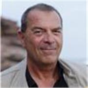 Unterricht bis 10. Klasse i9n den Fächern Deutsch, Englisch, Matthematik und Musik