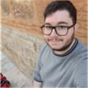 Profesor de Inglés para impartir clases de A1 a C1. Capacidad de trabajar con todas las edades, niños adolescentes o adultos