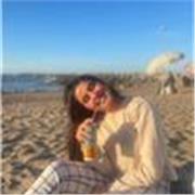 ¡Hola a todos! Soy Aya, una estudiante apasionado por el inglés y me encantaría ayudarte a mejorar tus habilidades en este idioma
