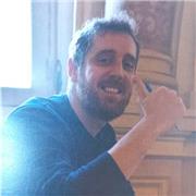 Non, l'histoire, ce n'est pas retenir bêtement tout un tas de dates ! Je vous enseigne notre passé de façon claire et vivante !