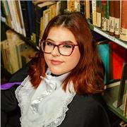 Aulas de reforço escolar online ou presencial