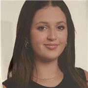 Soy muy paciente y me gusta ayudar. Voy a dar clases a niños con dificultades de aprendizaje para que se sientan más seguros