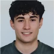 Soy un joven estudiante de Física, el cual busca ayudar en asignaturas de Matemáticas y Física en cualquier nivel