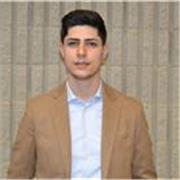 Laureato in Ingegneria Informatica Offre Lezioni D'informatica A Ragazzi Delle Superiori E Università