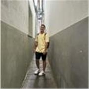 Soy un entrenador de equipo de futbol con 2 años de experiencia de niños de alevín y cadete