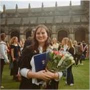 I give private lessons in the German language to help pupils achieve goals such as academic success or professional development. 