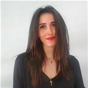 Soy Maestra de Educación Primaria e imparto todas las áreas de la etapa