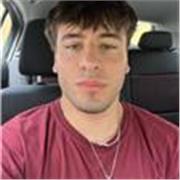 Soy un estudiante de tercer año de la ULPGC. Estudio un grado en Ingeniería y Ciencia de Datos y me encantaría enseñar a gente.