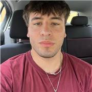 Soy un estudiante de tercer año de la ULPGC. Estudio un grado en Ingeniería y Ciencia de Datos y me encantaría enseñar a gente.