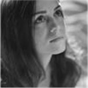 Donne cours de chant lyrique et variété tous niveaux et tout âges. A votre domicile ou au miens