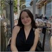 Depuis 1 an professeure d'anglais bilingue et étudiante à Sciences Po Paris