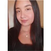 Profesora de inglés ofrece clases virtuales a niños de primaria y secundaria