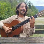 Ciao! Sono disponibile per lezione di chitarra per principianti e chitarra acustica Fingerstyle
