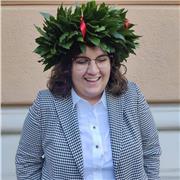 Dottoranda in Fisica con +5 anni di esperienza nell'insegnamento di fisica e chimica