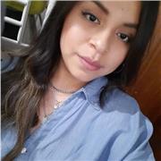 Adapto mis clases a nivel de cada alumno, y doy clases de distintas materias