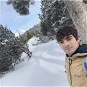 Soy Ingeniero mecanico, imparto clases particulares de ciencias, tecnologia y lenguas a todas las edades