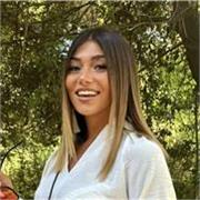 Ciao! Mi chiamo Carlotta e sono disponibile come tutor scolastico e aiuto compiti per bambini e ragazzi della scuola primaria 
