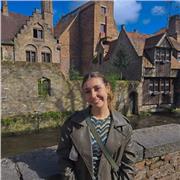 Profesora de la ESO, Bachillerato o Selectivitividad en el área de humanidades / ciencias sociales.