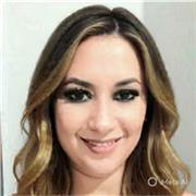 Profesora de refuerzo escolar en historia y geografía 