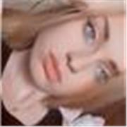 Studentessa della Federico secondo impartisce lezioni di Letteratura italiana