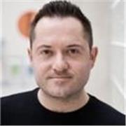 CELTA-qualified English teacher in Plymouth