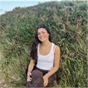 Estudiante de Doble Grado de Lenguas Modernas y Cultura Vasca imparte clases de inglés, euskera y lengua