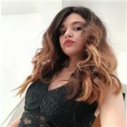 Disponibile per aiuto in materie scientifiche e nelle lingue straniere.