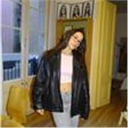 Hola! Soy Juana y soy Graduada en Biología. Estoy realizando el Master de Profesorado en la UPF, e imparto clases particulares.