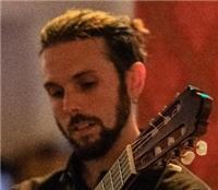 Clases de guitarra y musica online todos los estilos y especialidad en tango y folcklore