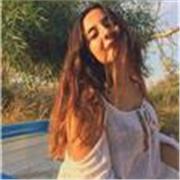 Studentessa di fisica disponibile per lezioni di matematica e fisica