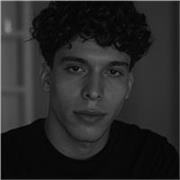 Spanischlehrerin für alle Altersgruppen, professionell im Bereich Audio und Produktion