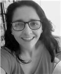 Profesora en Artes Visuales con experiencia  de más de 17 años.