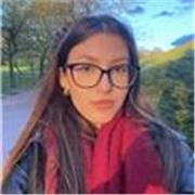 Estudiante del grado Español: Lengua y Literatura y futura profesora de la asignatura Lengua y Literatura Castellana.