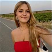 Estudiante amante de la química, geología e inglés