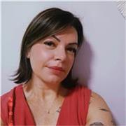 Professora de língua portuguesa (com ênfase em alfabetização) e matemática básica
