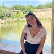 Ciao sono Clari!☀️studentessa e laureata in Accademia di belle arti offro ripetizioni per aiutarti a trovare il tuo metodo di stud