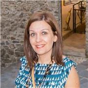 Laureata in scienze politiche diplomata ragioneria esperienza di breve periodo nel doposcuola alle elementari