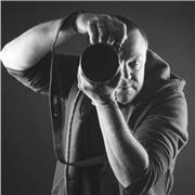 photographe pro spécialisé dans le portrait et les reportages